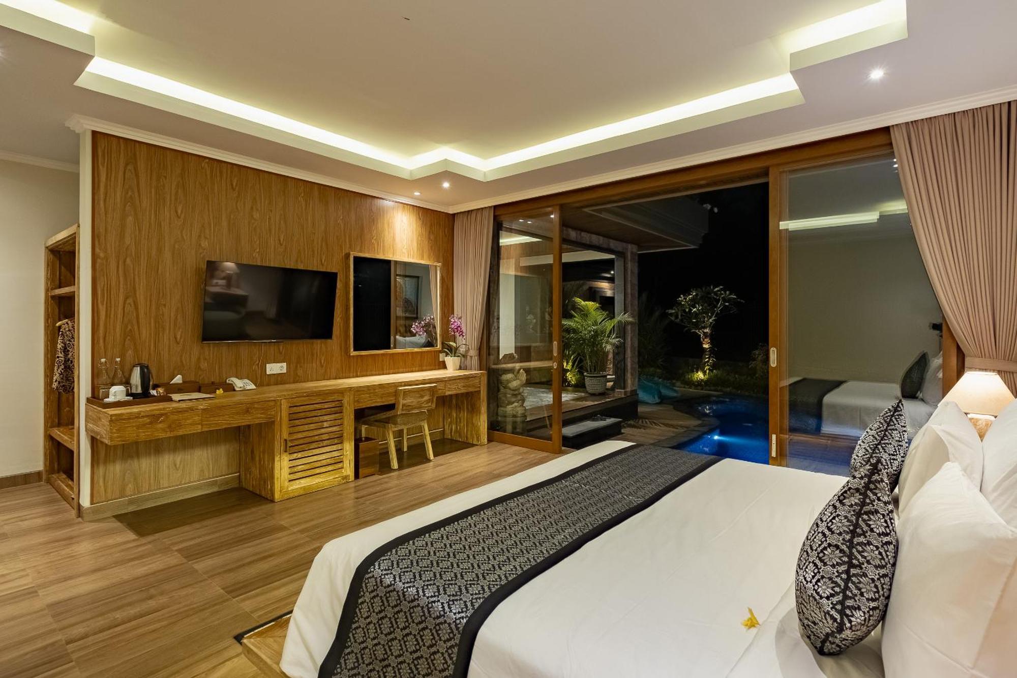 Gynandha Hotel 4*