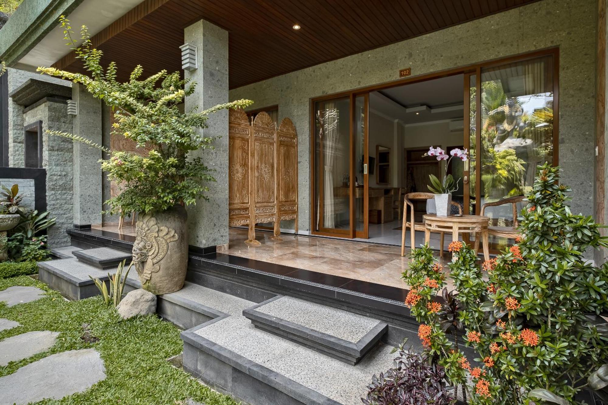 Gynandha Hotel 4*